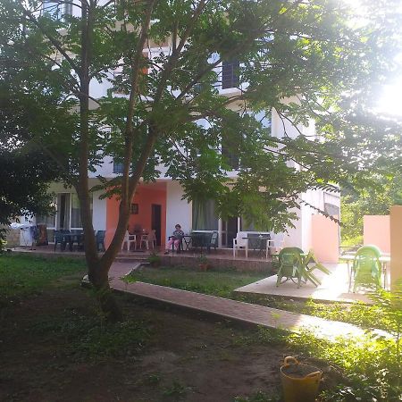 Lily Pearls Inn Kobuleti Exteriér fotografie